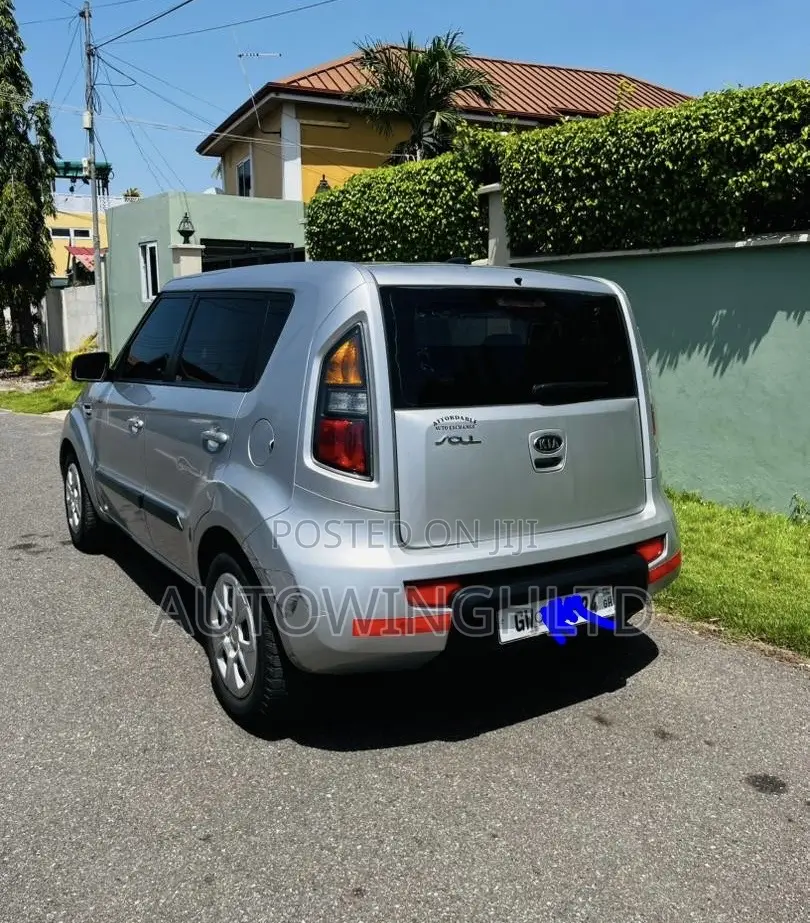 Kia Soul 2011 Silver