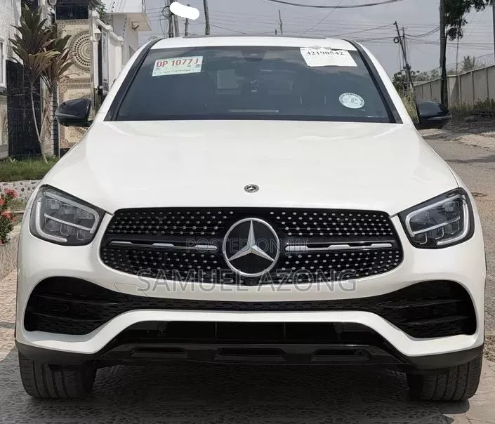 Mercedes-Benz GLC-Class 2021 White