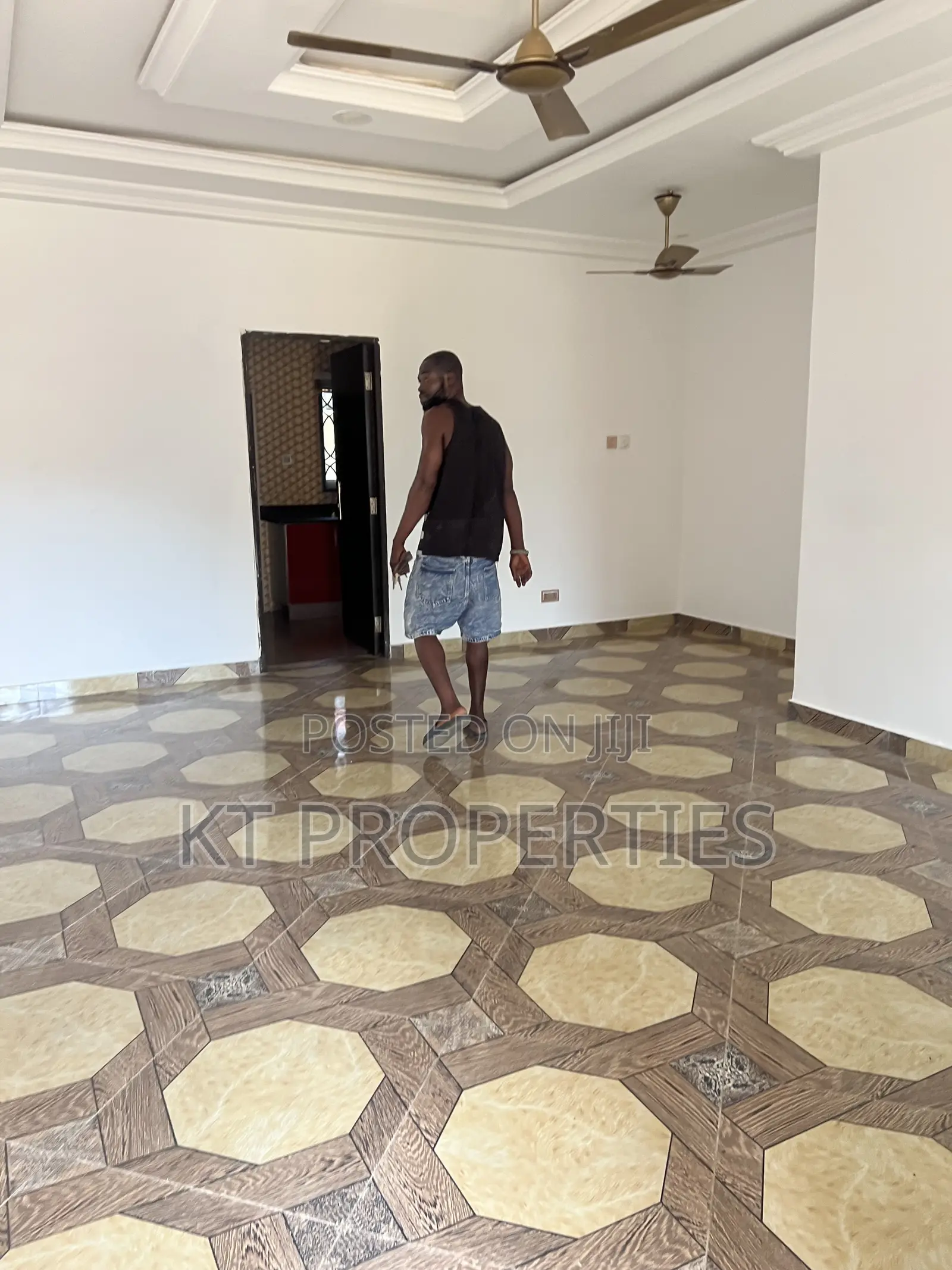 2bdrm Apartment in Acp, Kwabenya for rent