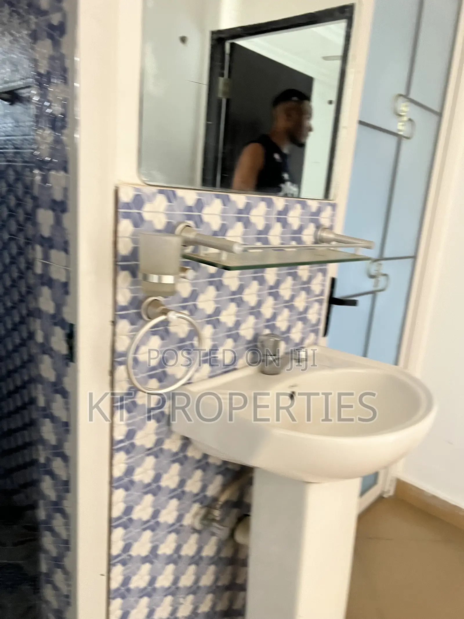 2bdrm Apartment in Acp, Kwabenya for rent