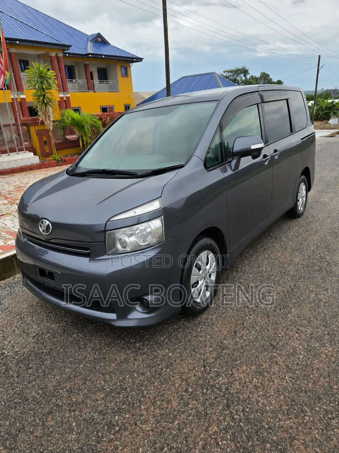 Toyota Voxy 2010 Blue