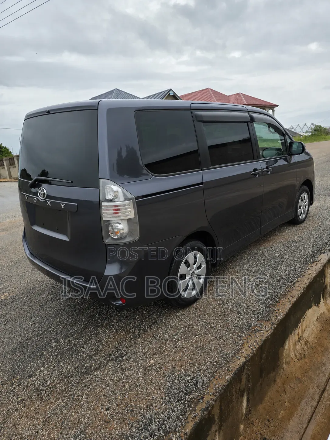Toyota Voxy 2010 Blue