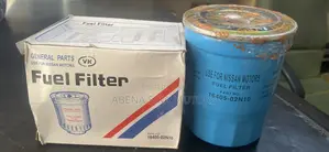 Fuel Filter for Nissan Diesel Cars Motors (16405-02n10 )