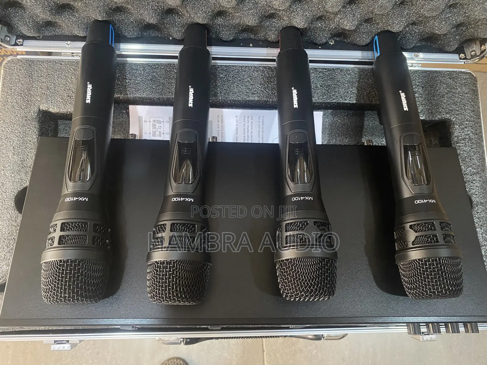 Shure Wireless Microphone 4 in 1 Mx4100