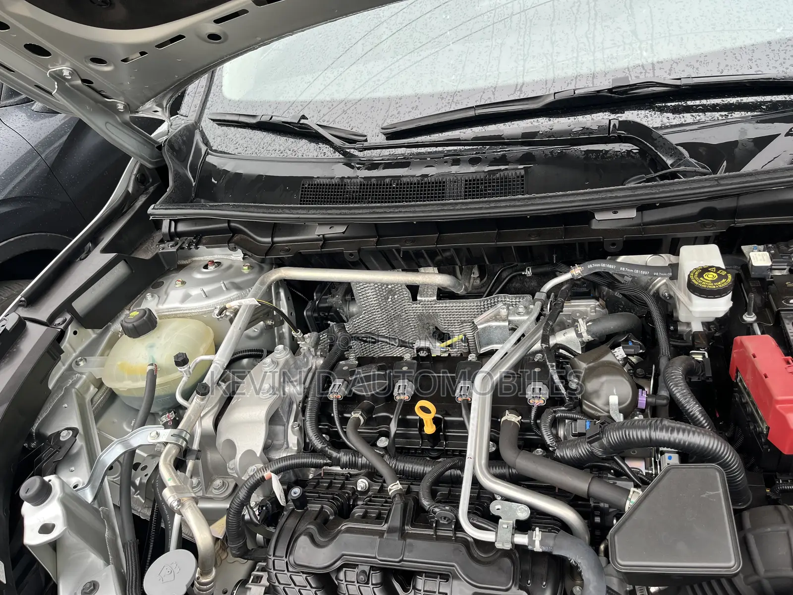 Mitsubishi Outlander SE 2024 Silver