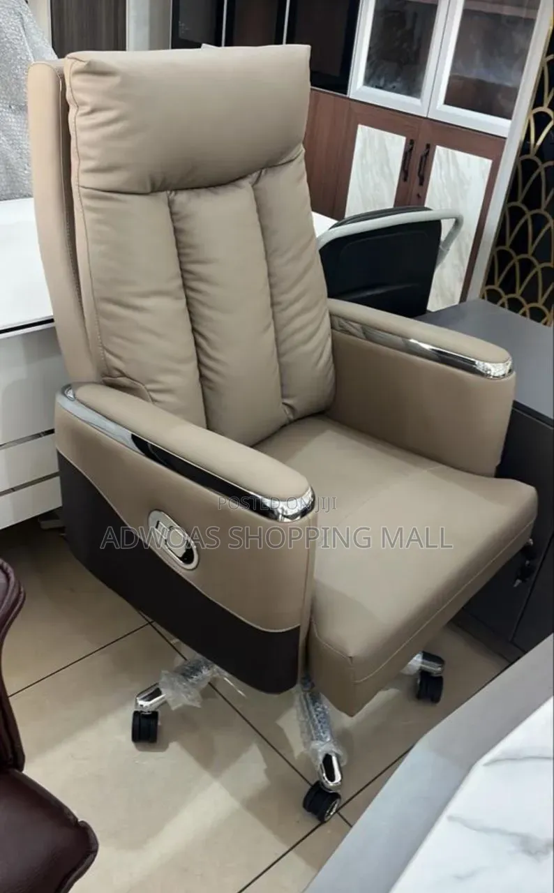 Executive Swivel Chair