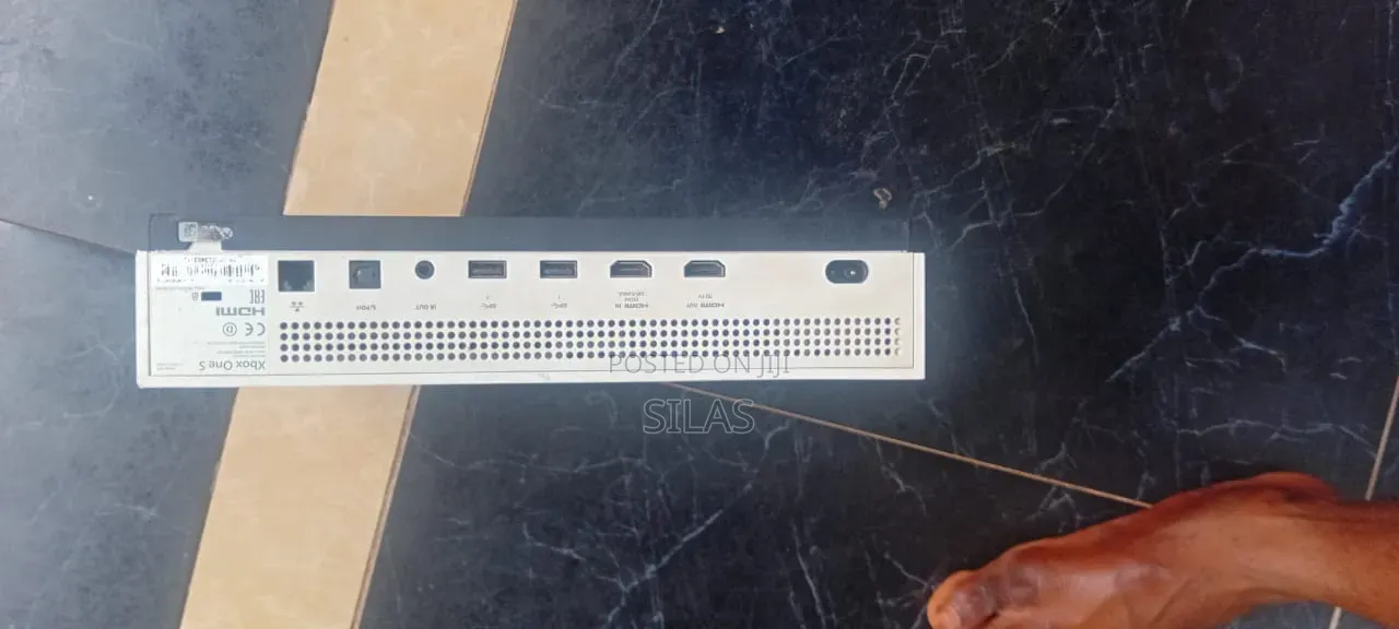 Xbox 1 S With Three Games