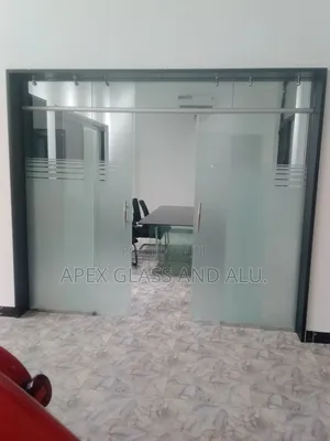 Frameless Manual Sliding Double Door