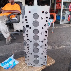Toyota Hilux 5l Cylinder Head
