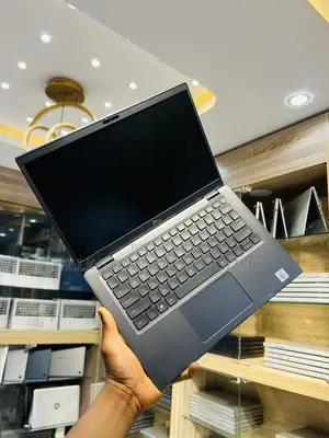 Laptop Dell Latitude 7310 16GB Intel Core i5 SSD 256GB