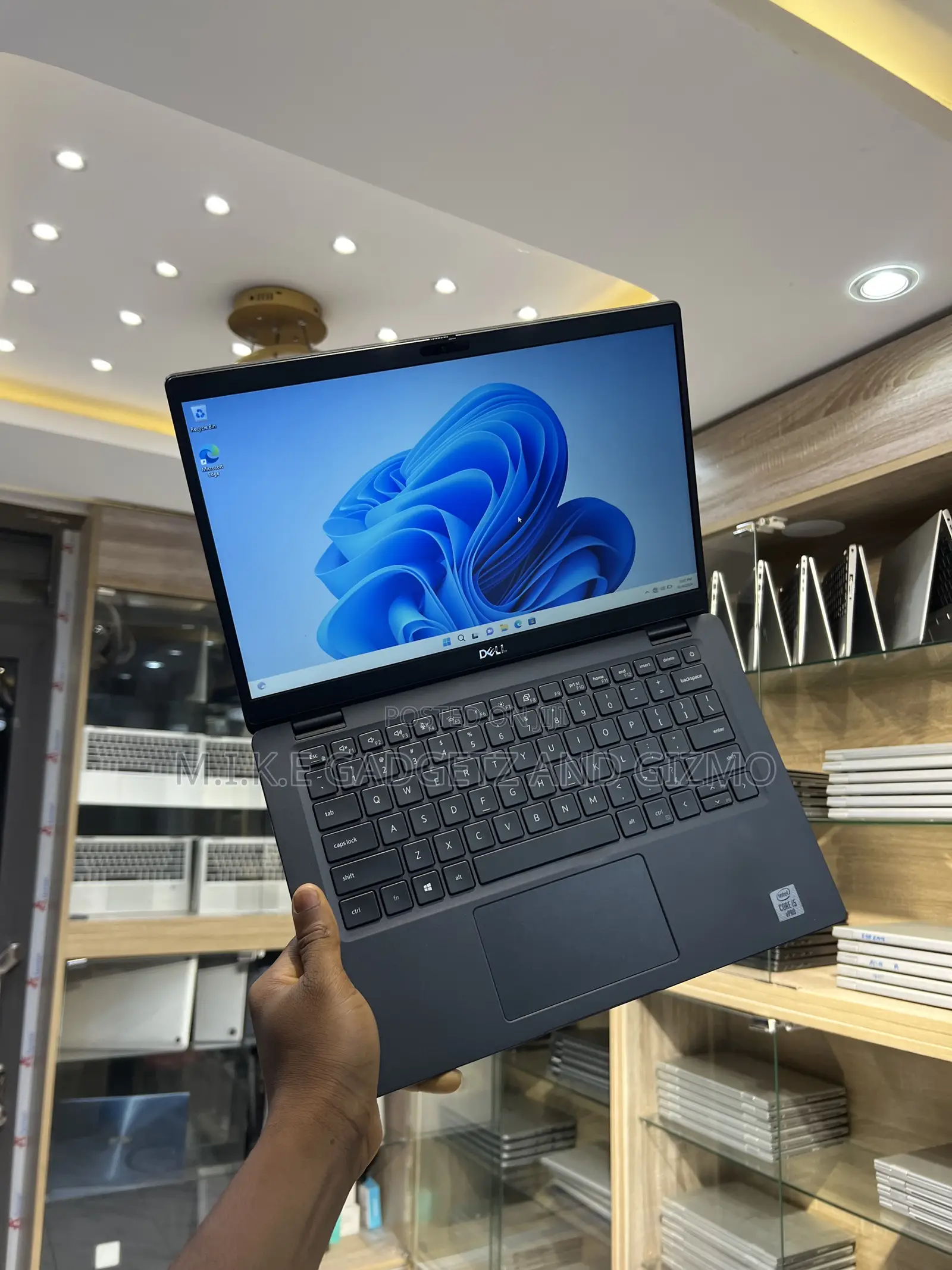 Laptop Dell Latitude 7310 16GB Intel Core i5 SSD 256GB