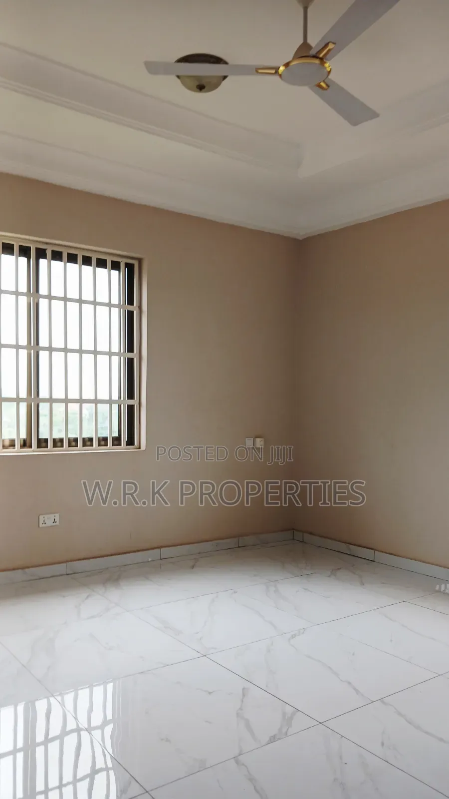 2bdrm Apartment in Daaseber Estate, New-Juaben Municipal for rent