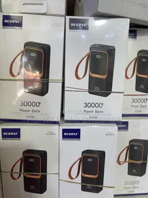 Recrsi 30000mah Fast Charging Portable Power Bank