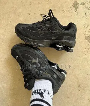 Supreme Nike Shocks