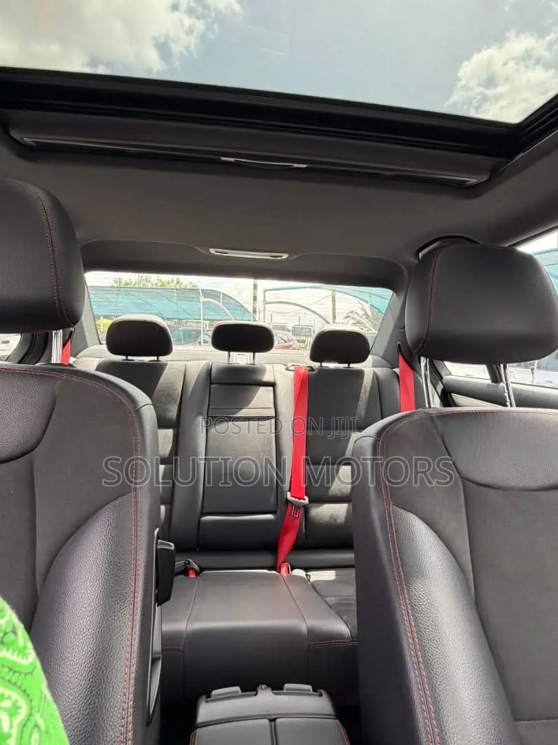 Mercedes-Benz C250 2014
