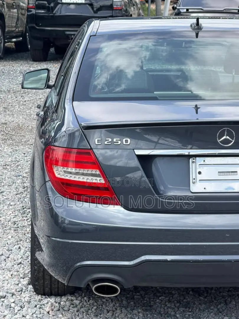 Mercedes-Benz C250 2014