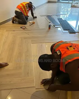 Durable Vinyl Flooring Installation for Residential