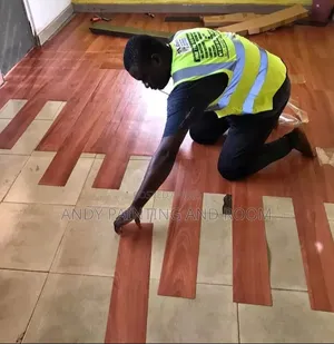 We Install Vinyl Flooring Perfectly – Contact Us