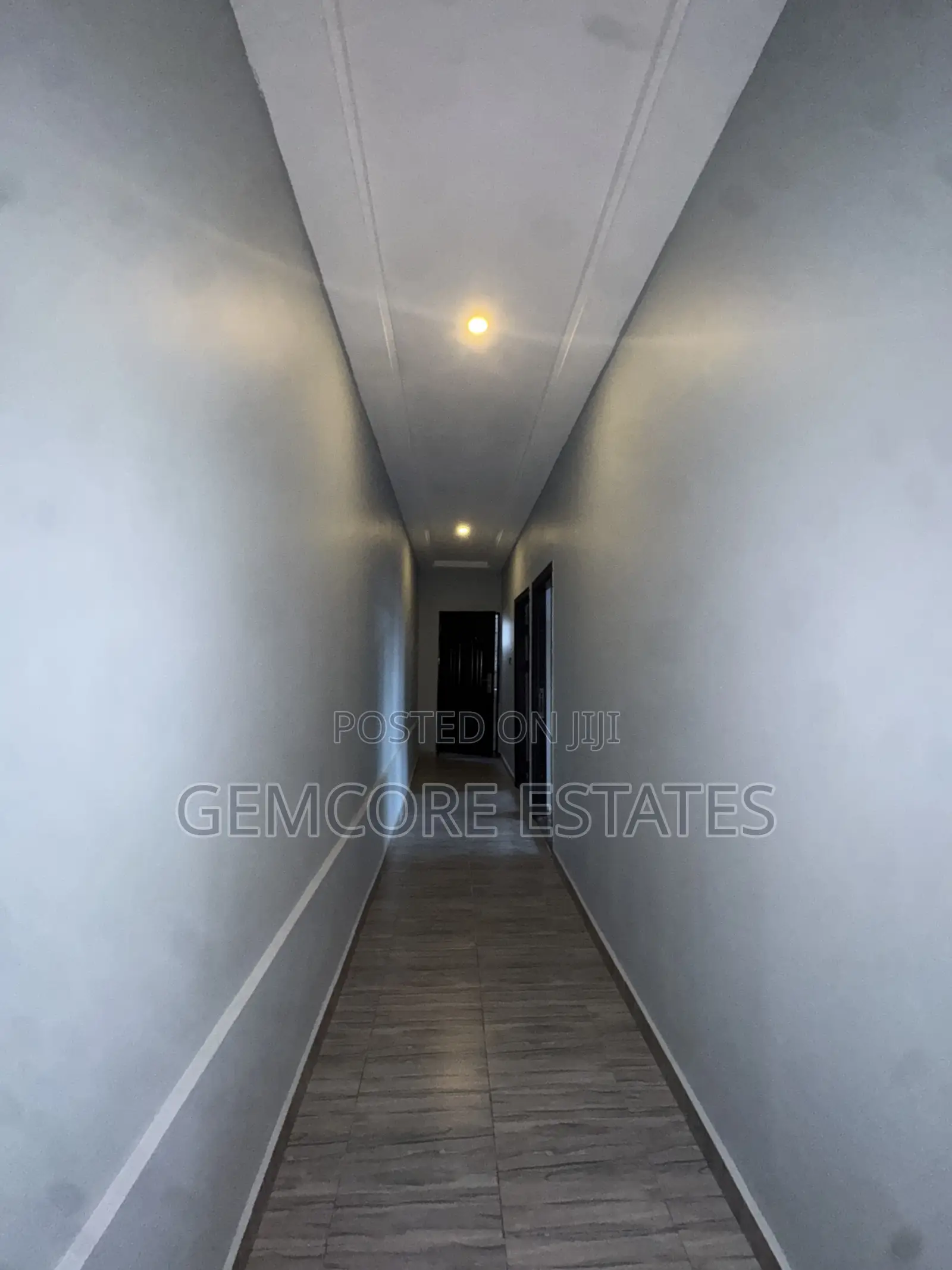 2bdrm Apartment in School Junction, Ashaley Botwe for rent
