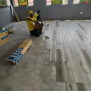 High-End Vinyl Flooring: Precision Installation Experts