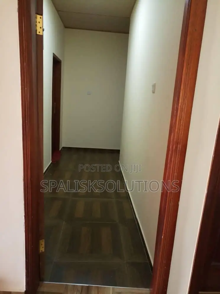 Furnished 3bdrm House in Sapieman, Amasaman for sale