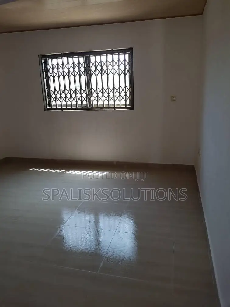 Furnished 3bdrm House in Sapieman, Amasaman for sale