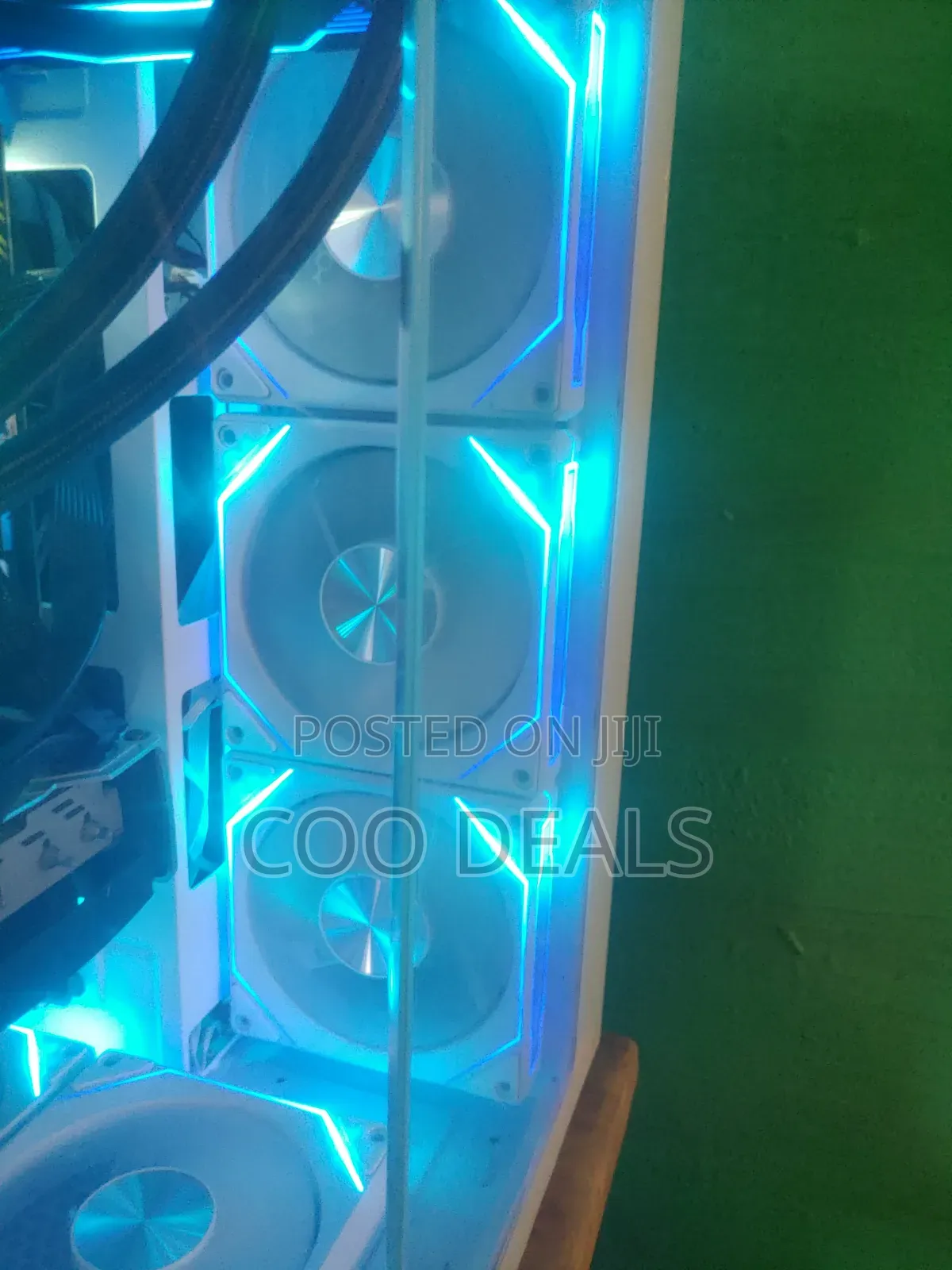 RGB Pc Fans. 3 Packs + Remote Argb Hub 6th Gen Prismatic Edge Mirror