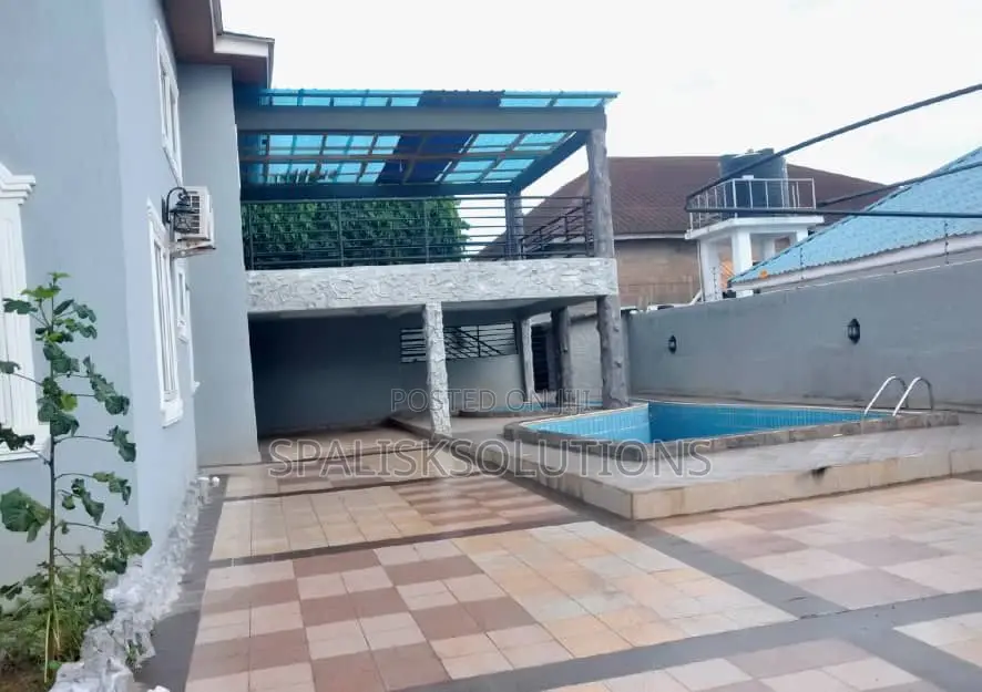 Furnished 7bdrm House in East Legon for sale
