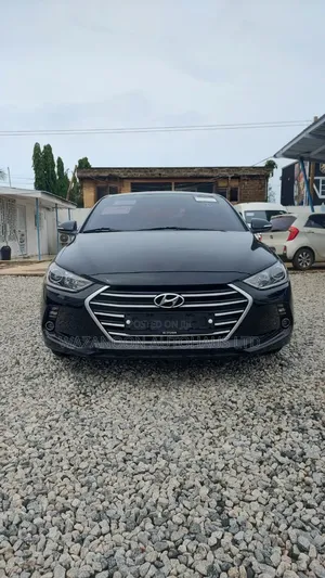 Hyundai Avante 2018 Black