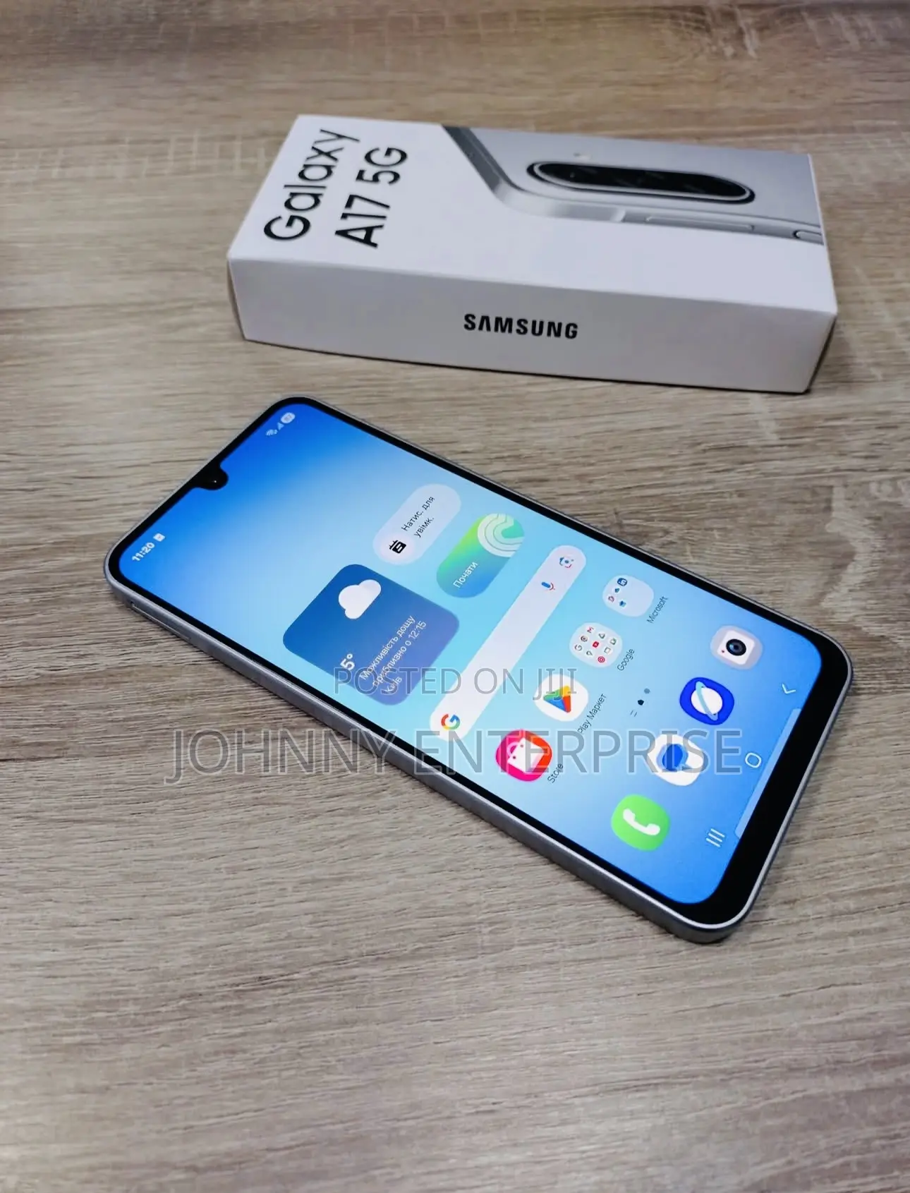 New Samsung Galaxy A17 5G 256 GB Silver