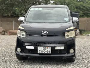 Toyota Voxy 2011 Black