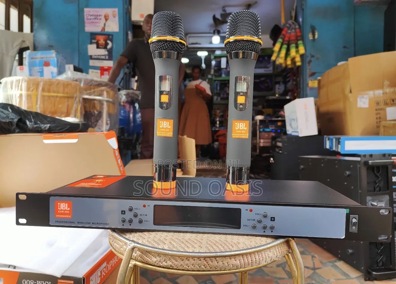 JBL Kam-800 Professional Wireless Microphone System