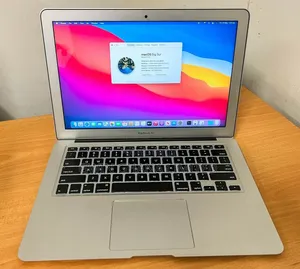 Laptop Apple MacBook Air 2015 8GB Intel Core i5 SSD 128GB