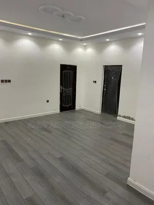 Reliable Vinyl Floor Contractors – Ready for Your Project