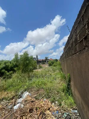 3 Plots of Land for Sale in Adjiringanor