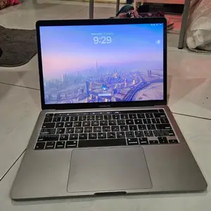 Laptop Apple MacBook Pro 2020 8GB Intel Core i5 SSD 256GB