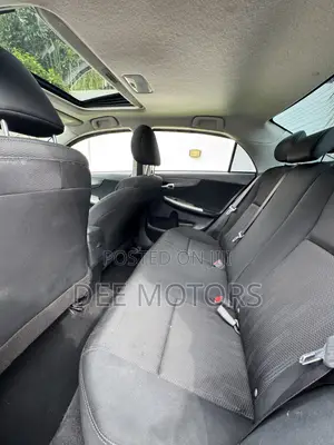 Toyota Corolla S 4dr Sedan (1.8L 4cyl 4A) 2013 Red