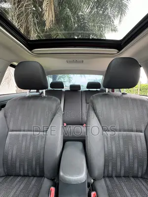 Toyota Corolla S 4dr Sedan (1.8L 4cyl 4A) 2013 Red