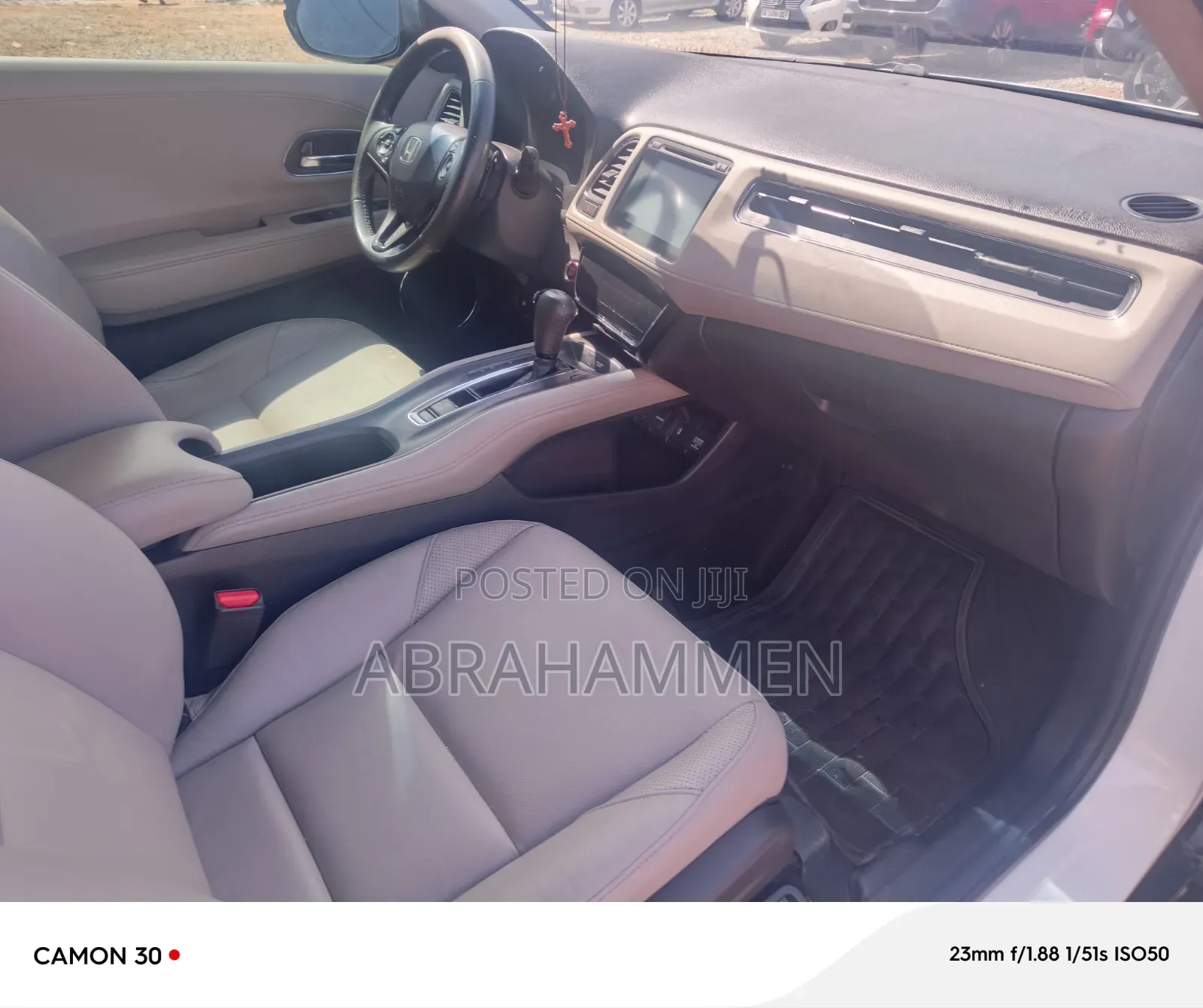 Honda HR-V Touring AWD 2019 White