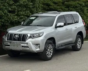 Toyota Land Cruiser Prado 2.7 2019 Silver