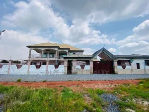 10bdrm House in Tema Afienya, for rent