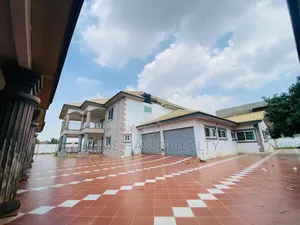 10bdrm House in Tema Afienya, for rent