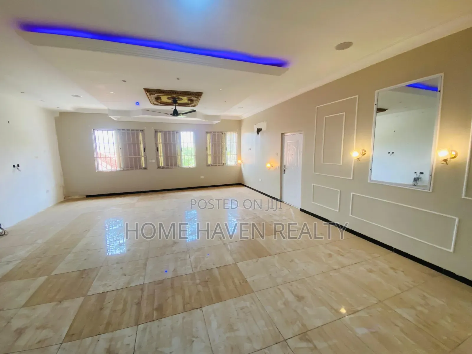 10bdrm House in Tema Afienya, for rent