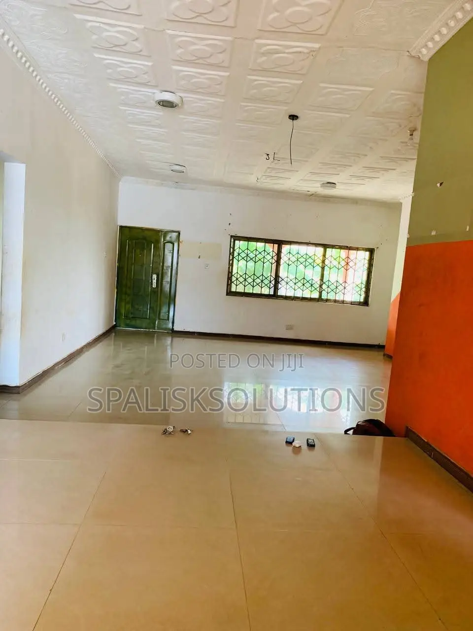 Furnished 5bdrm House in Madina for sale