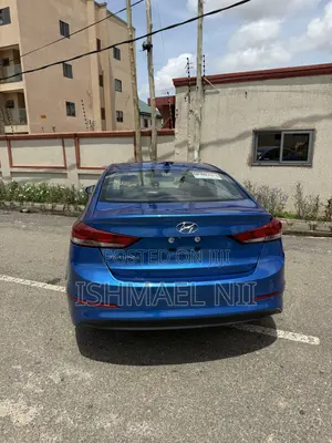 Hyundai Elantra SEL 2018 Blue