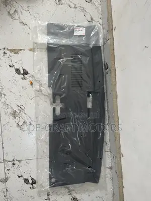 CRV 23 Radiator Cover/Panel