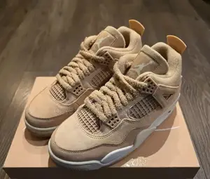 Jordan 4 Retro Cozy Girl