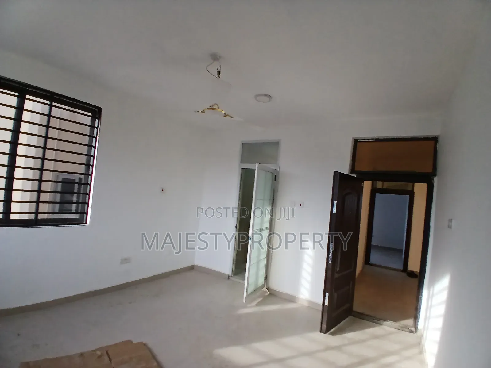 3bdrm Apartment in Batsona, Baatsona Total for rent
