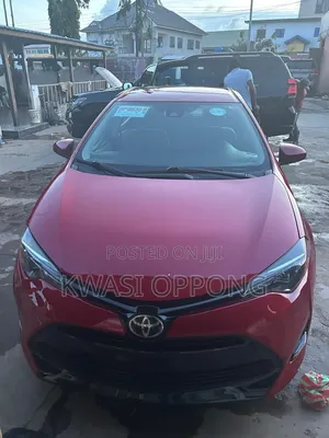 Toyota Corolla 2018 Red
