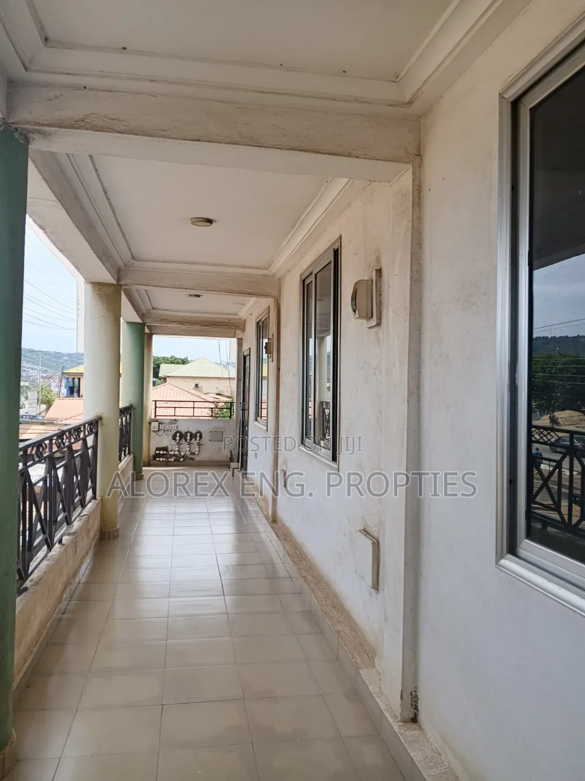 2bdrm Apartment in Oyarifa, Pentecost for rent